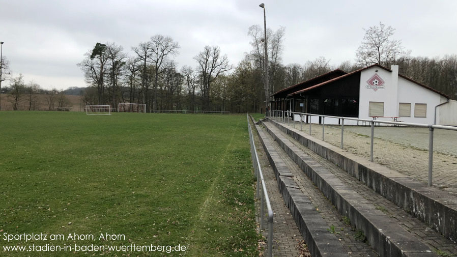 Ahorn, Sportplatz Buch am Ahorn