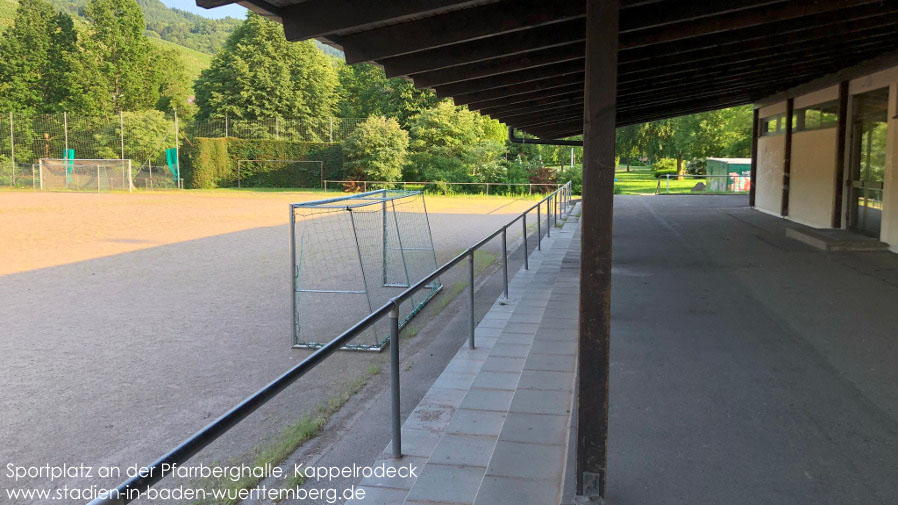 Kappelrodeck, Sportplatz an der Pfarrberghalle