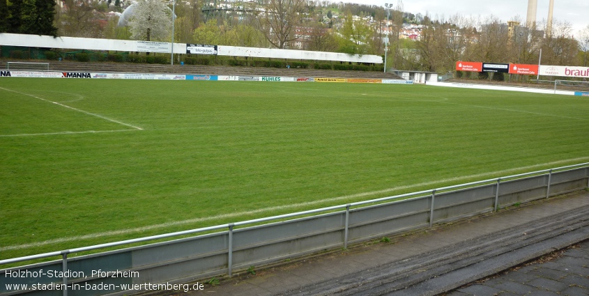 Holzhof-Stadion, Pforzheim