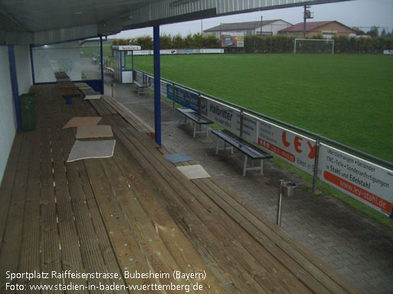 Sportplatz Raiffeisenstraße, Bubesheim (Bayern)