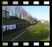 Eisingen, Sportplatz Pfarrer-Kümmert-Straße