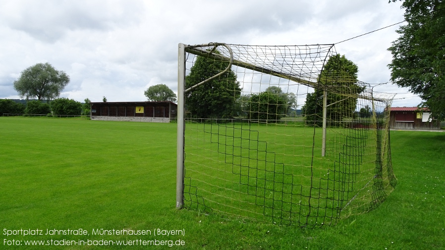 Münsterhausen, Sportplatz Jahnstraße