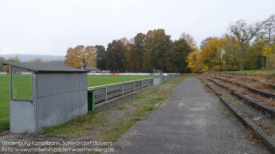 Schwandorf, Hindenburg-Kampfbahn