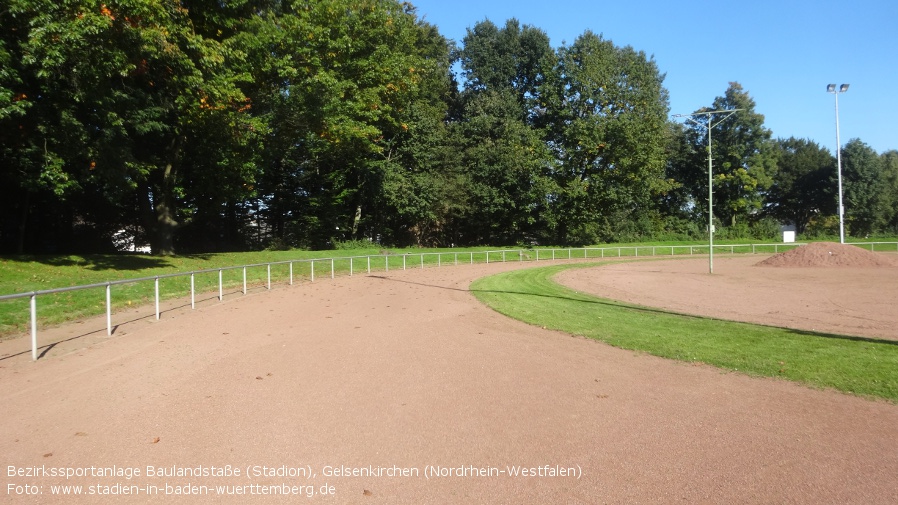 Gelsenkirchen, Bezirkssportanlage Baulandstraße (Stadion)