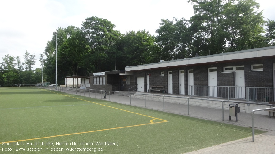 Herne, Sportplatz Hauptstraße
