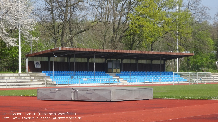 Kamen, Jahnstadion