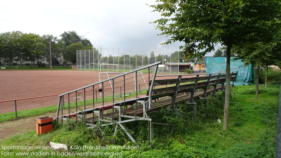 Köln, Sportanlage Ivenshofweg