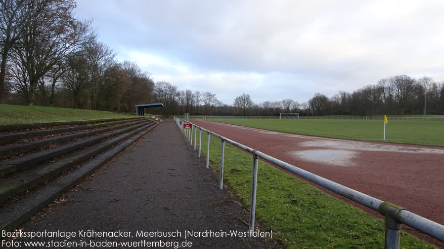 Meerbusch, Bezirkssportanlage Krähenacker