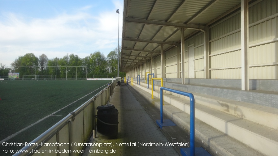 Nettetal, Christian-Rötzel-Kampfbahn (Kunstrasenplatz)