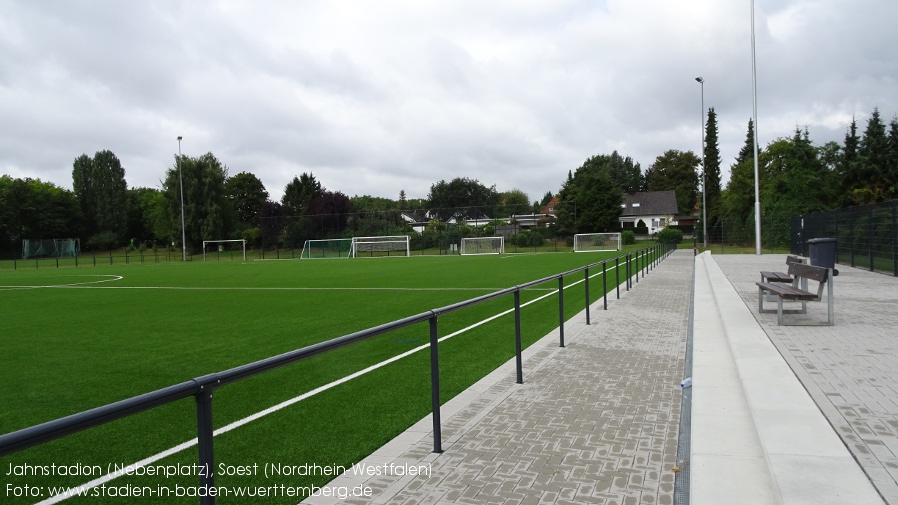 Soest, Jahnstadion (Nebenplatz)