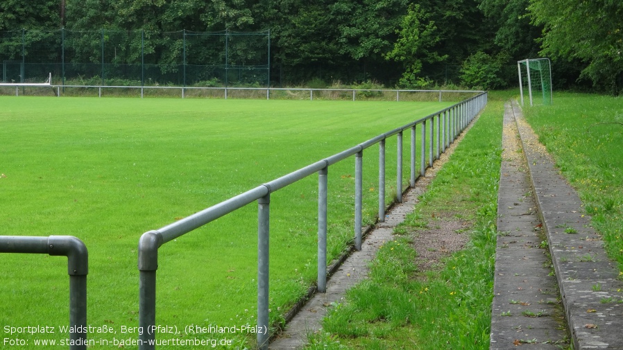Sportplatz Waldstraße, Berg (Rheinland-Pfalz)