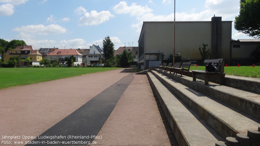 Jahnplatz Oppau, Ludwigshafen (Rheinland-Pfalz)