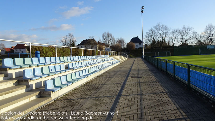 Leuna, Stadion des Friedens (Nebenplatz)