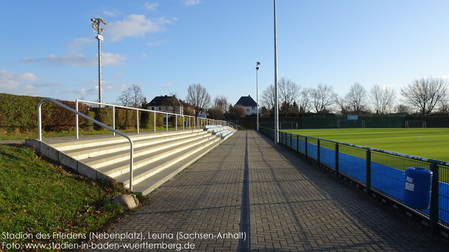 Leuna, Stadion des Friedens (Nebenplatz)