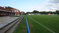 Osterrönfeld, Stadion am Bahndamm