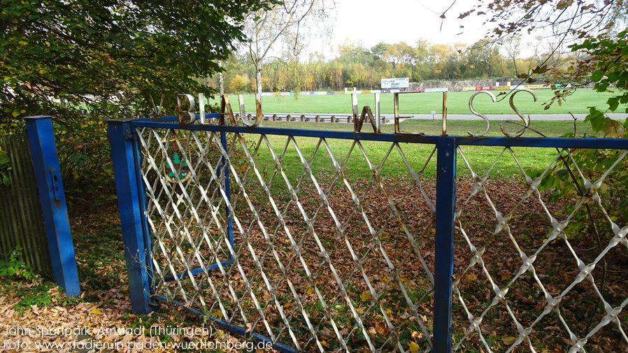 Auma, Sportplatz Auma